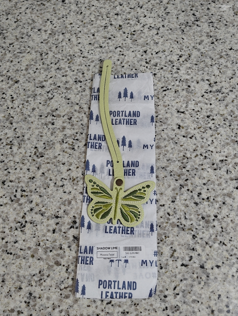 Portland leather Monarca Tassel (shadow lime green)